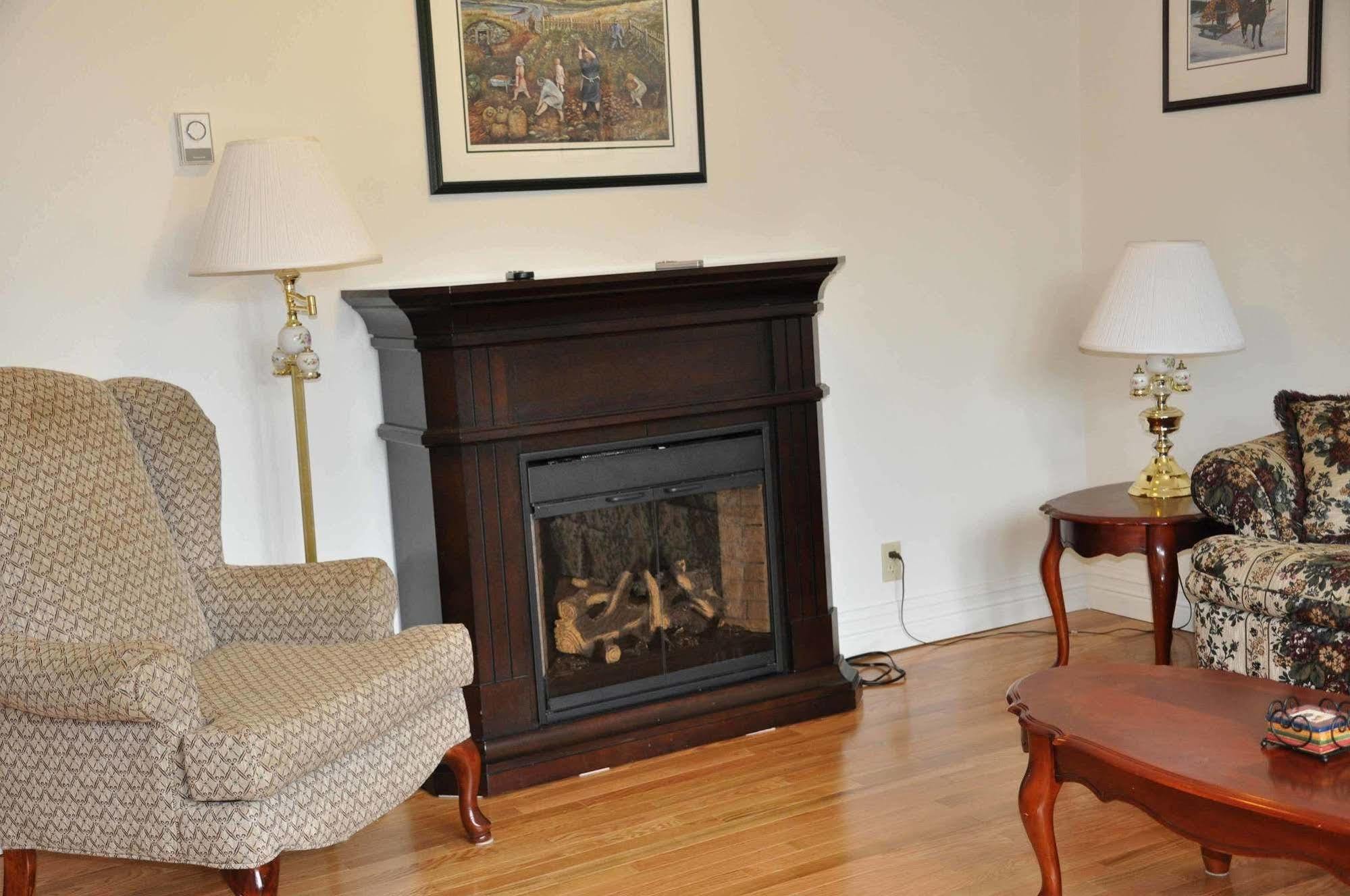 Comerford'S Ocean View Suites Holyrood Esterno foto